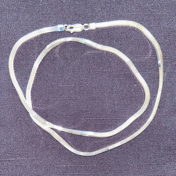 24” 925 Sterling Silver Necklace - Box Herringbone Chain - Picture 3 of 13